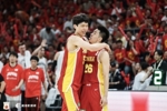 记者：中国男篮第二阶段局势仍不乐观 一步一步来吧