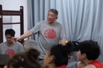 中国女篮已结束热身回国继续集训备战！目前队内在训球员14人